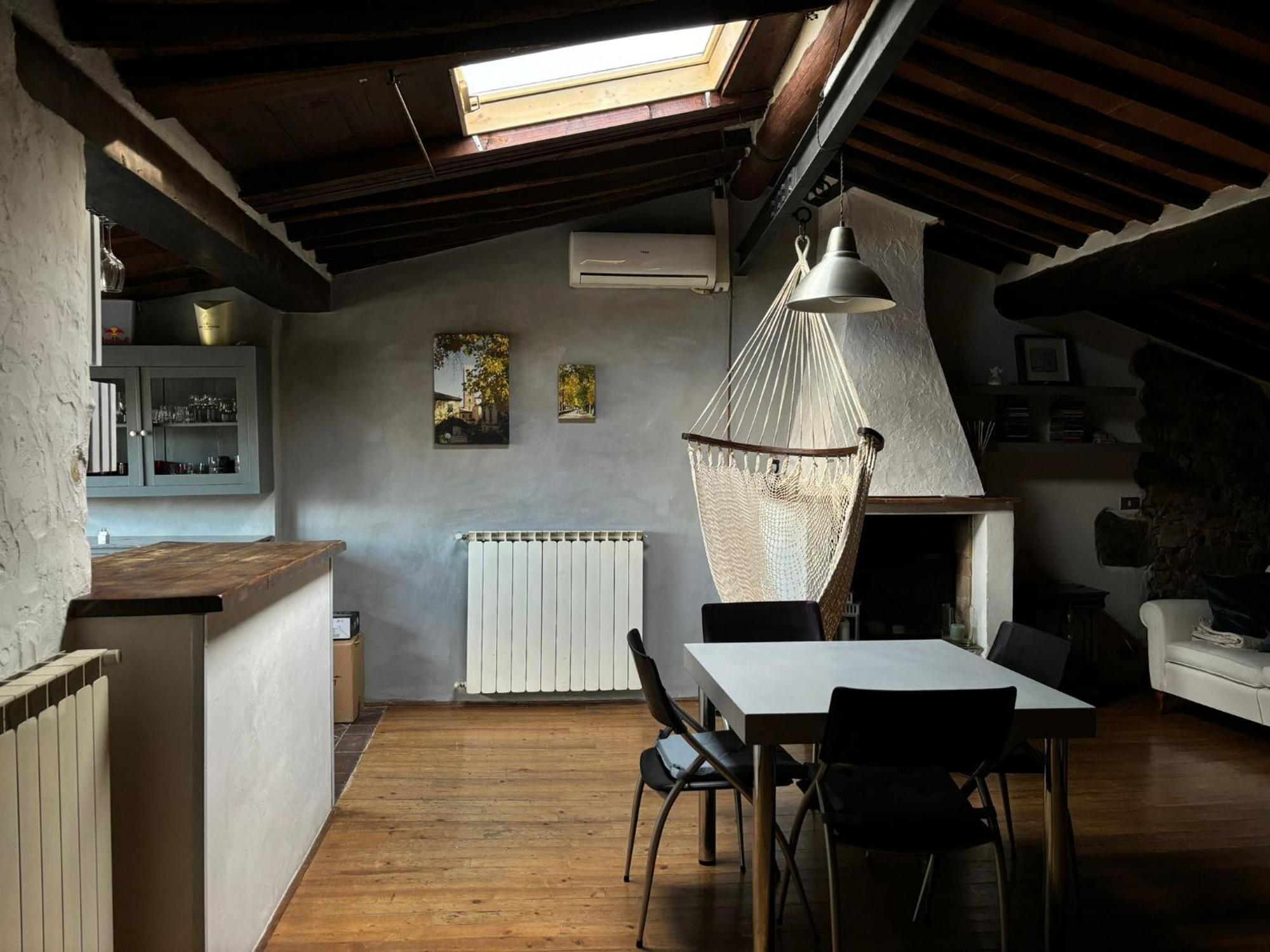 Lovely Apartment Лука Екстериор снимка